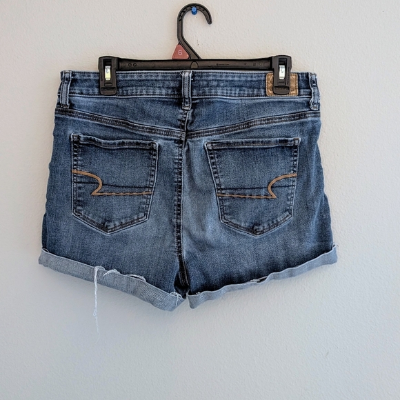 American Eagle Outfitters Women's Size 14 High Rise Shortie Denim Shorts - Picture 2 of 5